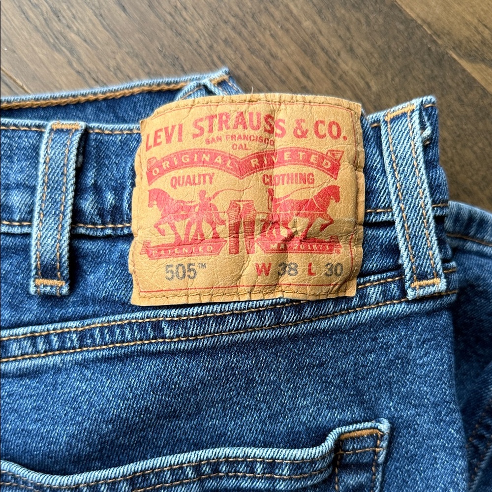 Levi's Classic Straight Men’s Denim Jeans 505TM Just like NEW 10/10